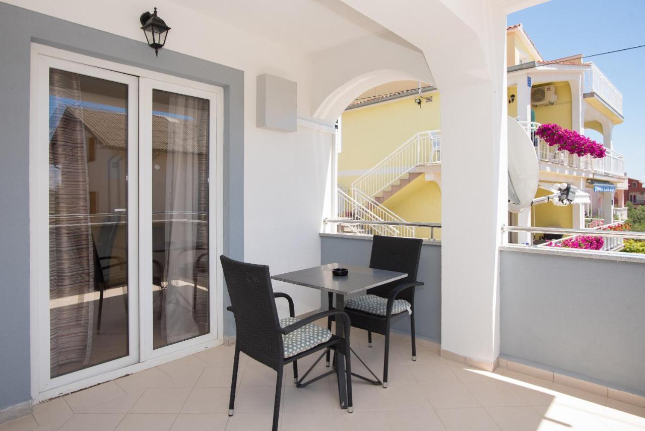 וודיצה Apartments Lovric מראה חיצוני תמונה