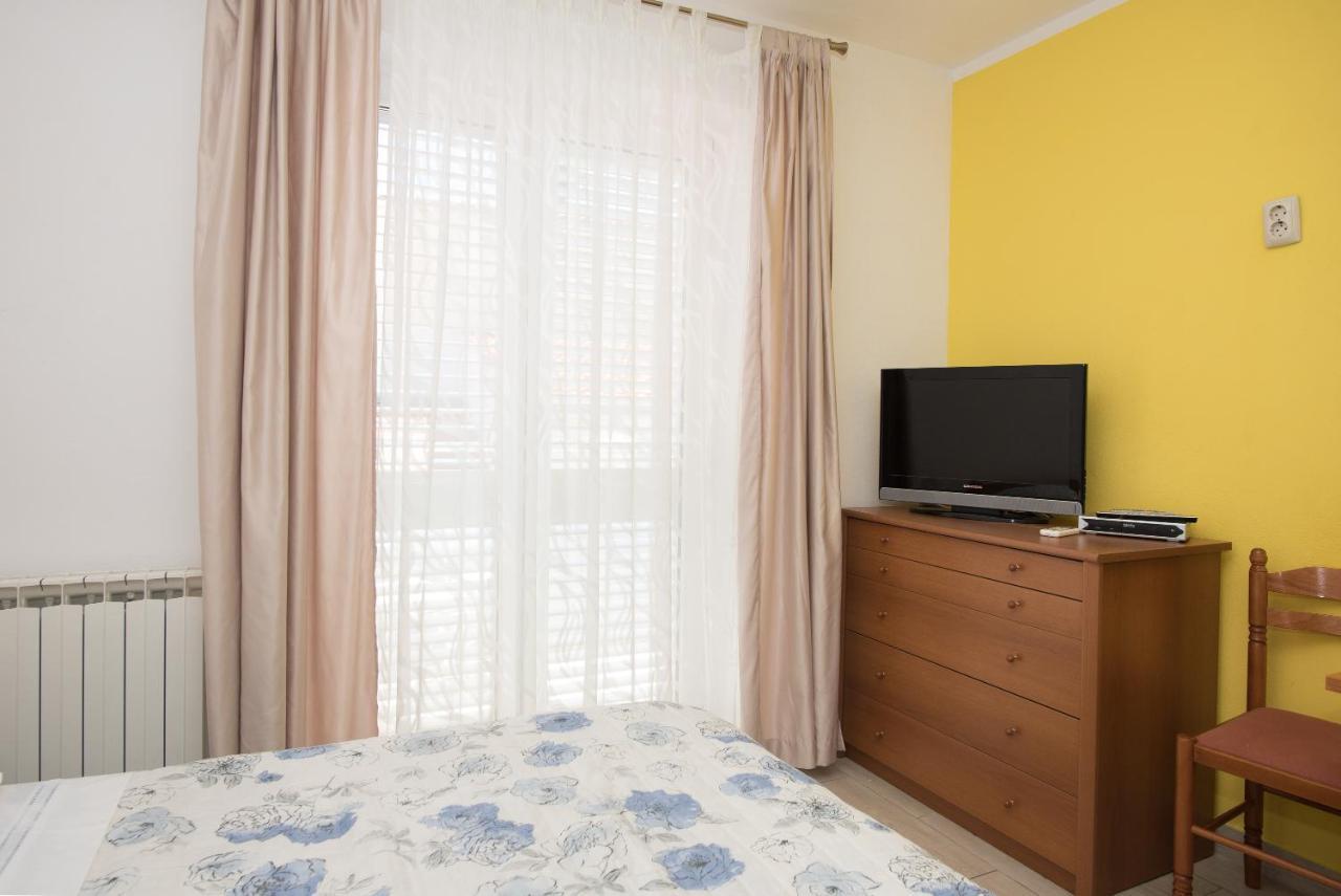 וודיצה Apartments Lovric מראה חיצוני תמונה