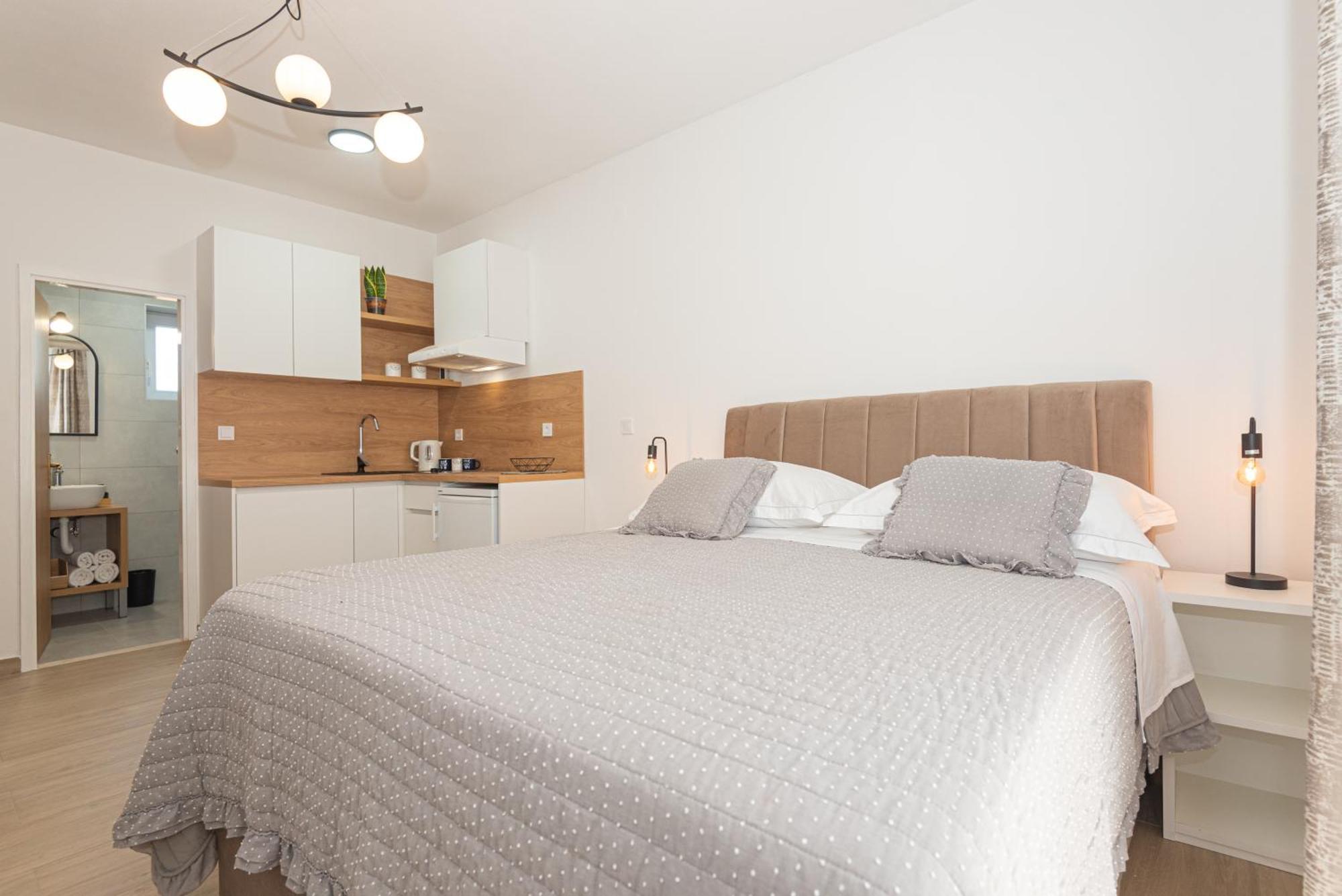 וודיצה Apartments Lovric מראה חיצוני תמונה