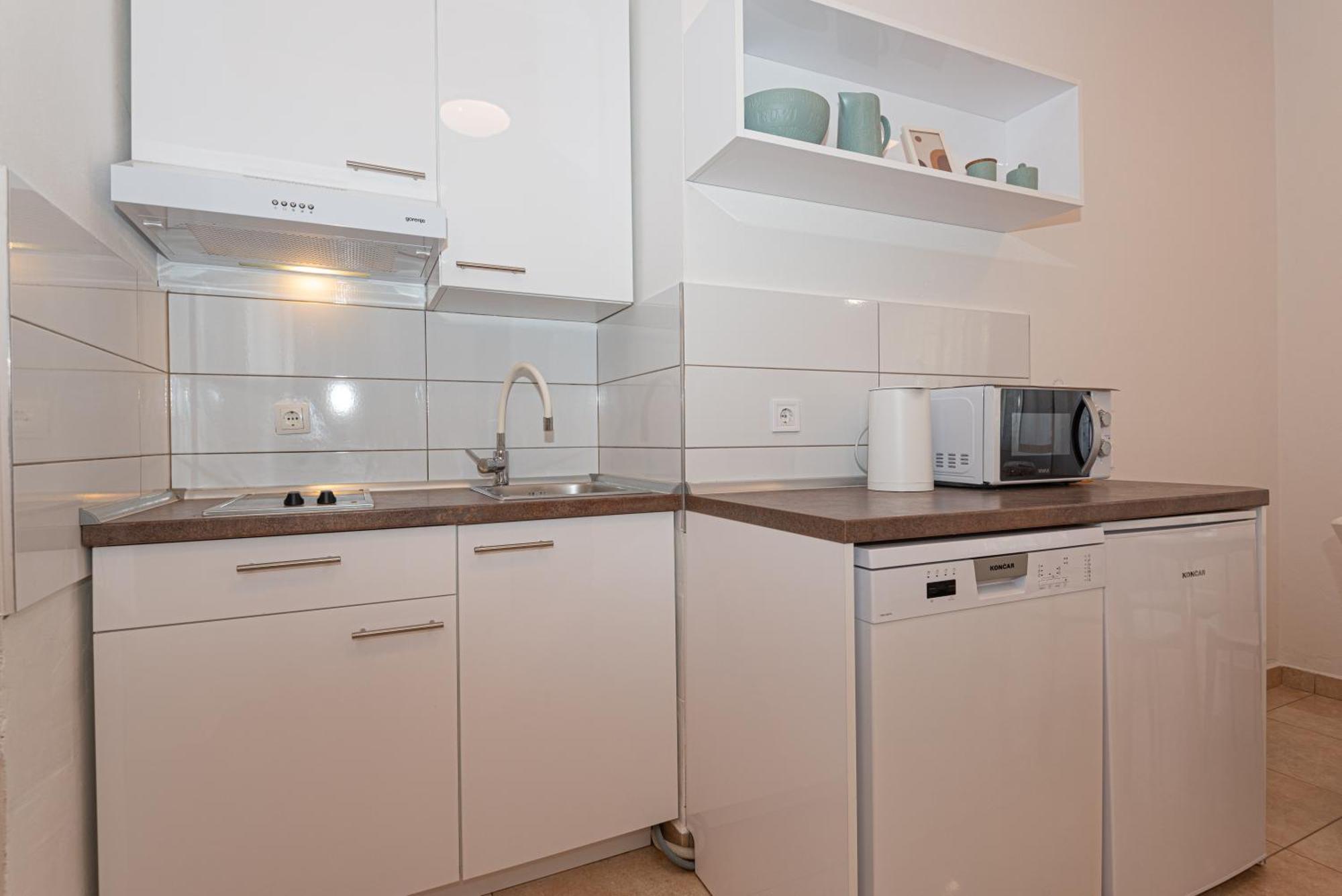 וודיצה Apartments Lovric מראה חיצוני תמונה