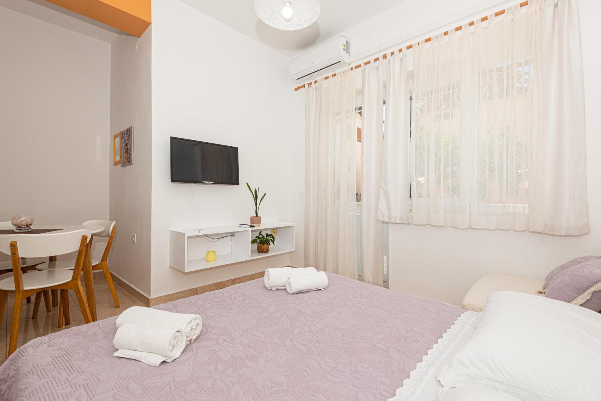 וודיצה Apartments Lovric מראה חיצוני תמונה