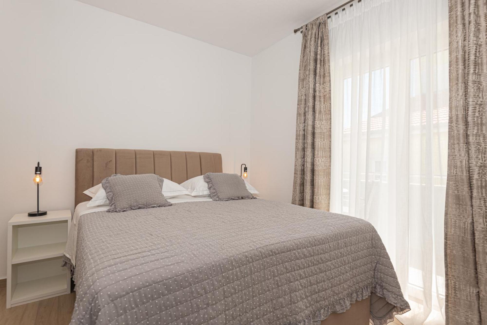 וודיצה Apartments Lovric מראה חיצוני תמונה